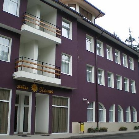 Family Hotel Helios Sevlievo Eksteriør billede